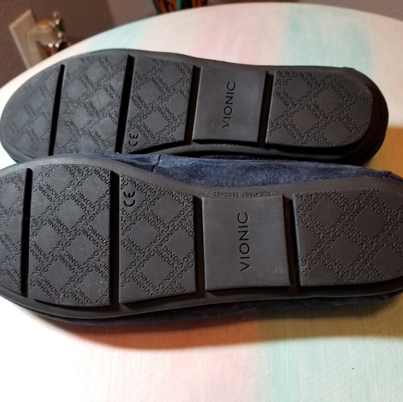 Vionic Loafers 🥿 - Picture 5 of 11